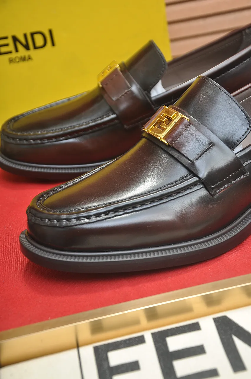 Men's shoes 💰500💶 [FENDI] The latest high-end men's shoes in Hong Kong! Original quality. The upper is made of imported cowhide material and cowhide lining! Super comfortable on the foot, original wear-resistant outsole, luxurious, fashionable, casual and versatile! Size: 38-45 (45 customized)